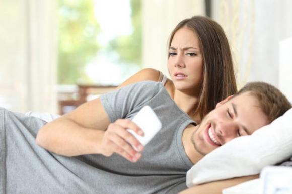 Alcuni consigli per evitare di essere una ragazza ossessiva