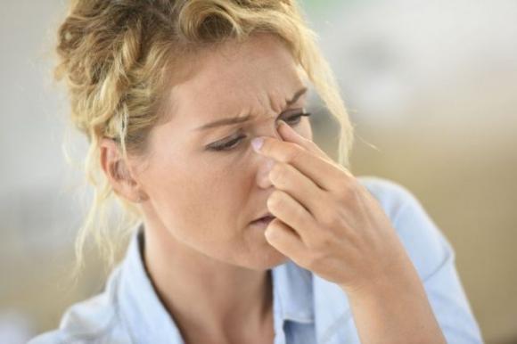 Come curare la sinusite in 20 secondi con un solo ingrediente naturale