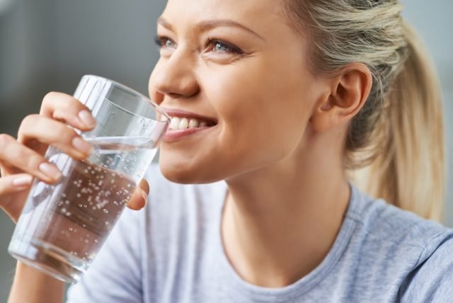 Nel corso dell'undicesima settimana di gravidanza si potrebbe avere maggiormente sete, è importante bere almeno due litri di acqua al giorno