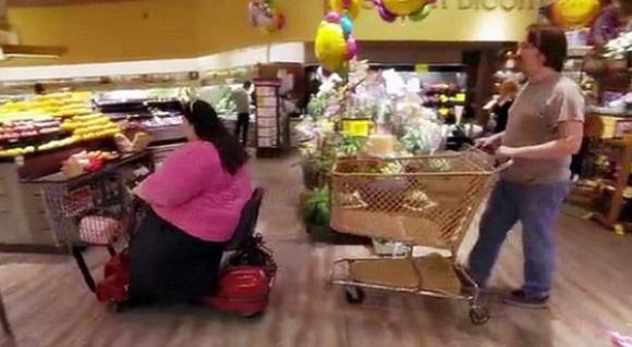 La battaglia di Amber contro l’obesità: ha perso 128 kg in un anno