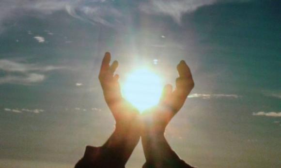 Ecco alcuni segni che hai a che fare con una persona senza cuore