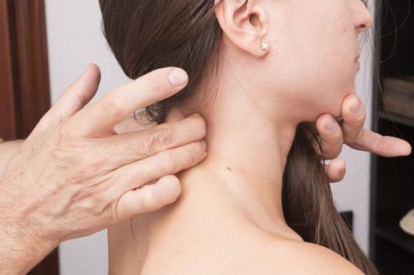 I dolori che non dovresti ignorare se provi dolore in tutto il corpo