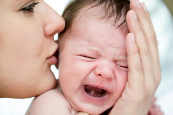 Ecco come calmare un bambino che piange