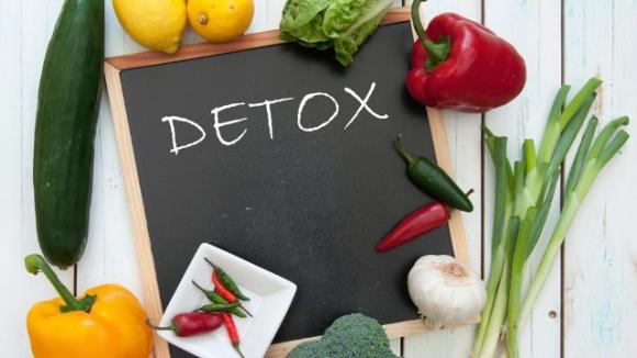Perdi peso e previeni il cancro con questa dieta detox di 3 giorni