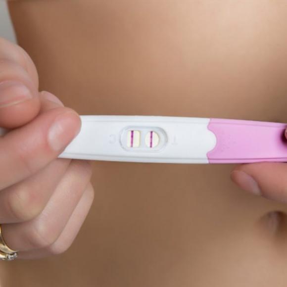 Come scoprire subito se sei incinta? Ecco i metodi più efficaci