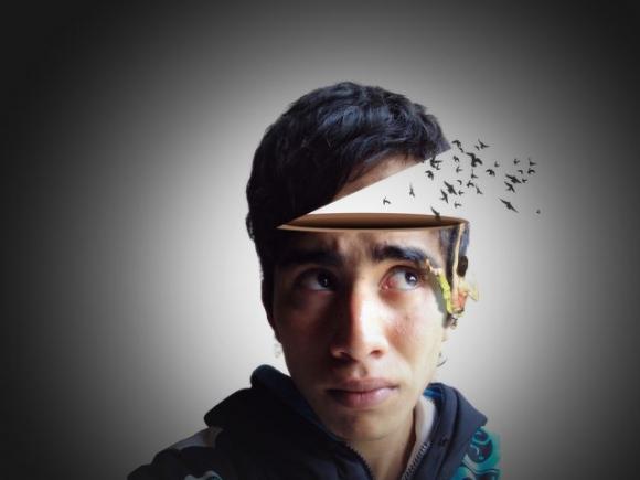 Ecco perché le persone con una mentalità aperta hanno una percezione diversa della realtà