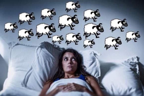 Ecco dei sintomi di uno squilibrio ormonale che ogni donna dovrebbe conoscere