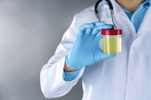 La presenza di sangue nelle urine indica generalmente un’infezione in corso
