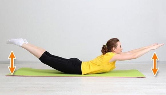 12 esercizi per avere i glutei e gambe sode e perfette