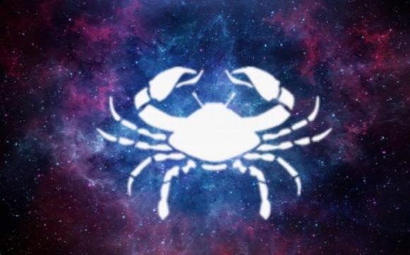 Come ti comporti quando ti stai innamorando, secondo il tuo segno zodiacale