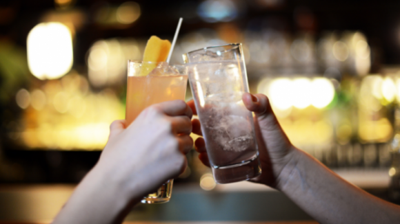 Bere Gin può accelerare il metabolismo e apportare tanti benefici alla tua salute