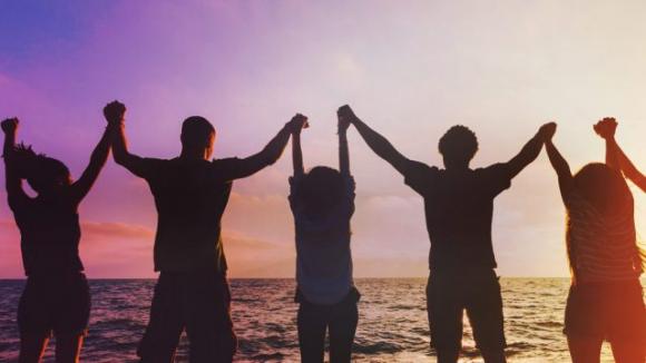 Ecco quanto sei Social in base al tuo segno zodiacale