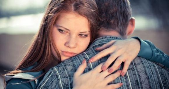 Ecco come l’ansia e lo stress si innescano nella tua vita, in base al tuo segno zodiacale. Il Leone mi ha sorpreso!