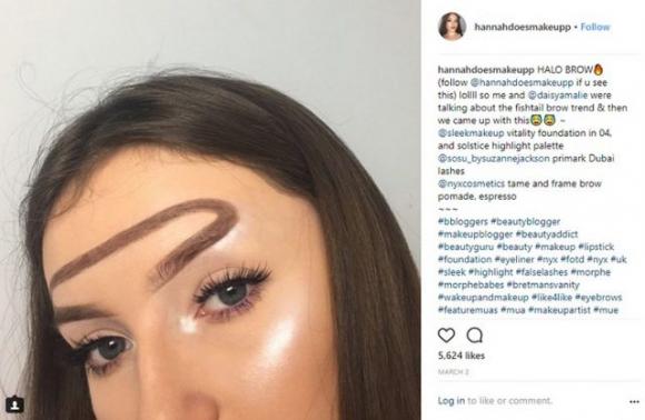 Una famosa beauty blogger inventa una nuova tendenza, l’ “Halo Brown”
