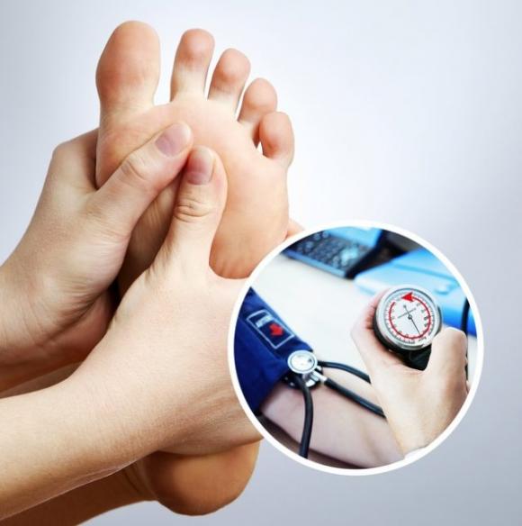 Riflessologia plantare: il massaggio ai piedi può aiutarti a trattare i problemi di salute più comuni