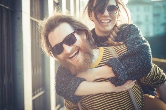 10 buoni motivi per fidanzarsi con un uomo con la barba