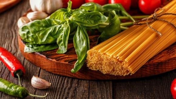 Dieta mediterranea: caratteristiche, pro e contro