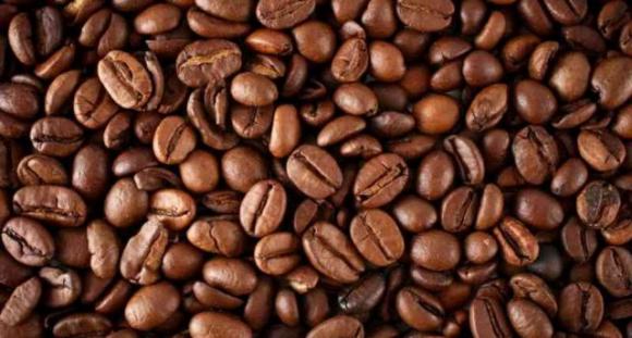 9 cose che non dovresti mai fare a stomaco vuoto