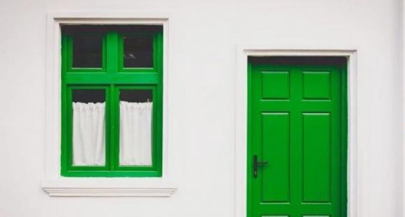 Test di personalità! Scegli una porta per sapere cosa ha da dire sul tuo futuro