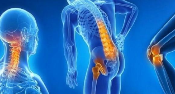 Se soffri di dolore al piede, al ginocchio o all’anca, ecco 6 esercizi per alleviarlo