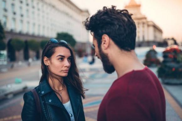 Alcuni segni che dimostrano che sei solo un passatempo per lui ed ha un’altra