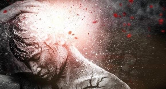La solitudine ci aiuta a crescere: il piacere del silenzio e l’arte di poter stare da soli