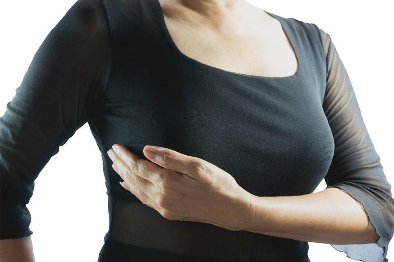 L'autopalpazione della mammella è un ottimo metodo per avvertire eventuali anomalie