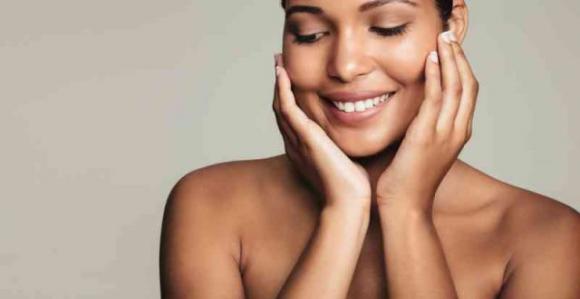 Alcuni segreti di bellezza che nascondono le case cosmetiche. Ti sarà utile conoscerli!