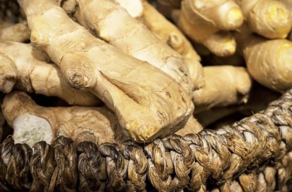 Lo zenzero è controindicato in alcune condizioni di salute, ecco chi non può consumarlo