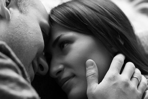 I 3 segni zodiacali che amano coccolare il partner. Sei tra questi?
