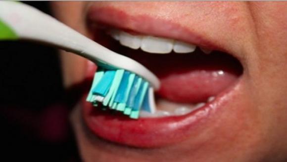 Alcune abitudini comuni che fanno male alla nostra salute