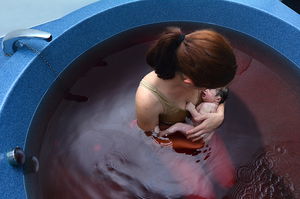 parto_in_acqua_02