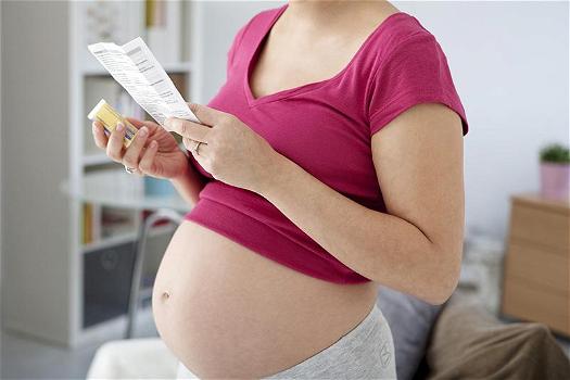 Tachipirina in gravidanza: si può prendere? Consigli e dosaggio