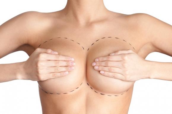 5 metodi semplici e naturali per rassodare il seno senza la chirurgia