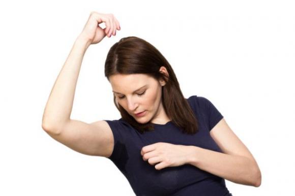 6 segnali d’allarme che riguardano le ascelle da non trascurare