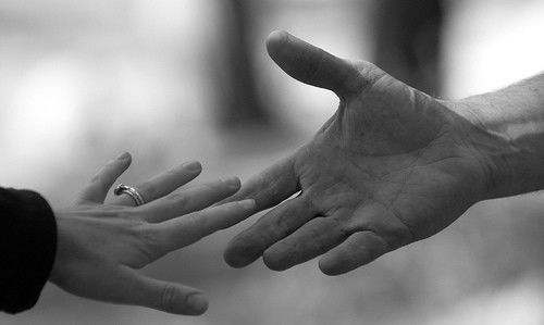 5 segnali lampanti che non hai ancora accettato la fine di una storia