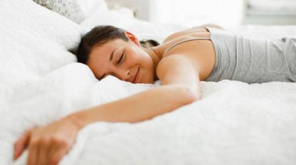 10 cose che stanno rovinando la qualità del tuo sonno