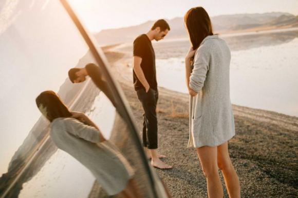 7 donne rivelano le più assurde (e pericolose) follie fatte dopo aver chiuso una relazione