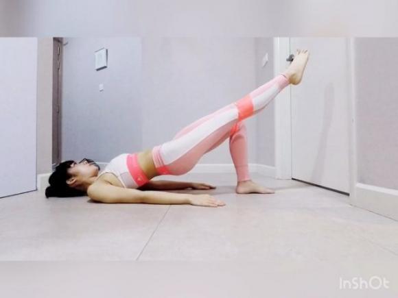 10 esercizi facili che tonificano il tuo sedere molto meglio degli squat
