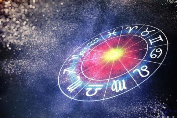 Quante volte ti innamorerai nella tua vita? Scoprilo in base al tuo segno zodiacale