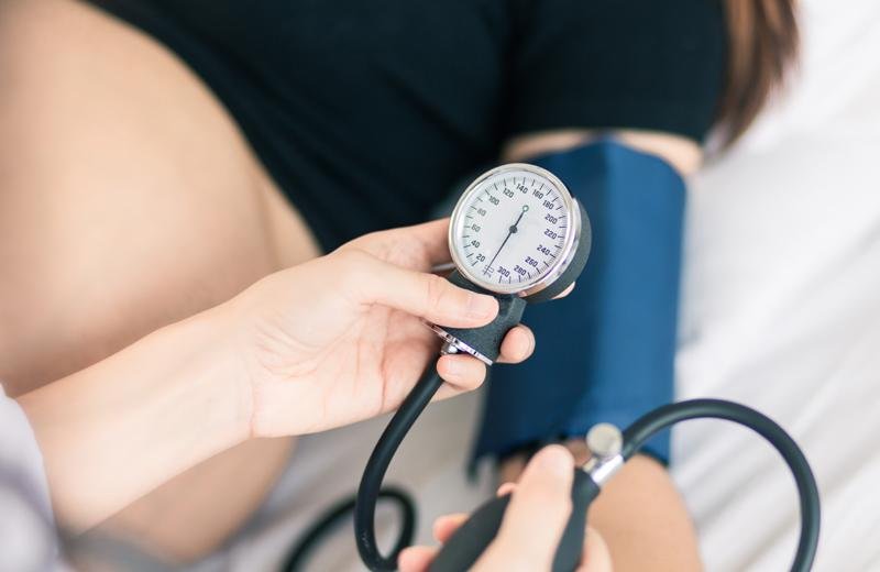 La gestosi in gravidanza porta ad un incremento notevole della pressione sanguigna