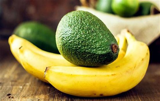 Mangiare una banana e un avocado al giorno tolgono il cardiologo di torno: ecco tutti i benefici