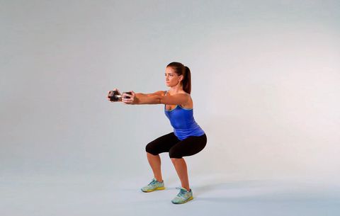 10 esercizi facili che tonificano il tuo sedere molto meglio degli squat