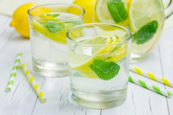 Pulisci il fegato, i reni e perdi fino a 10 Kg di peso con questa bevanda detox!
