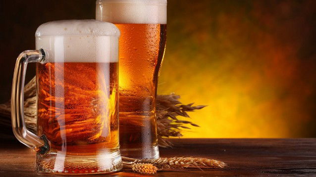Birra: effetti, proprietà e benefici sui capelli