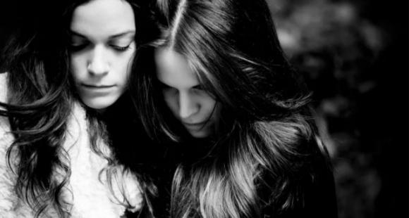15 segnali che il tuo migliore amico non è davvero il tuo migliore amico