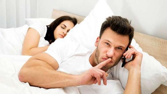 7 cose che hanno in comune i partner traditori