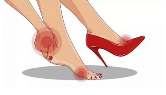 Crampi alle gambe e crampi notturni: sintomi, cause e rimedi