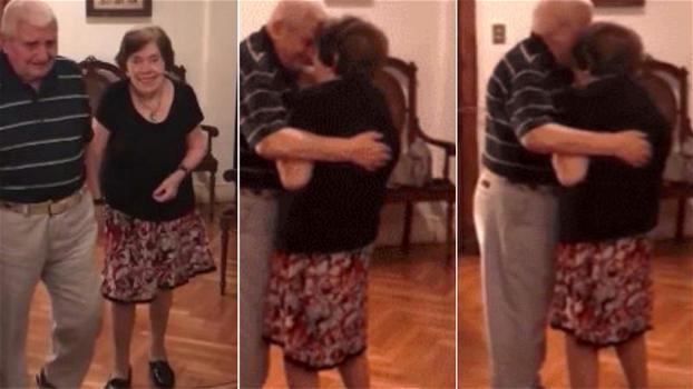 Una vita insieme, l’emozionante video di una coppia di 90enni che balla commuove il web