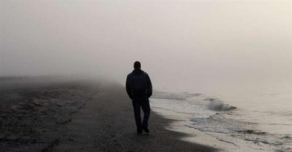 Come trascorrono il tempo le persone sposate e quelle single? Ecco le differenze